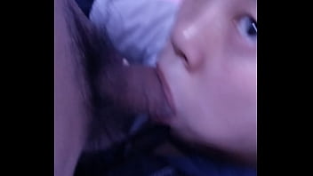 XXX Đồng tính nữ trưởng thành quyến rũ các cô gái tuổi teen